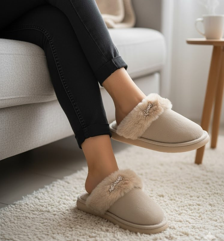 Pantoufles à fourrure chic